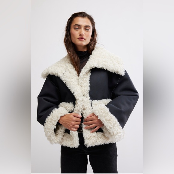 NWT Free People Kiki Sherpa Jacket Black Combo Size XS - Picture 2 of 5